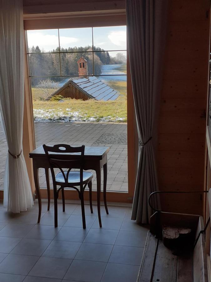 Les Abeilles Bed and Breakfast Romont Εξωτερικό φωτογραφία