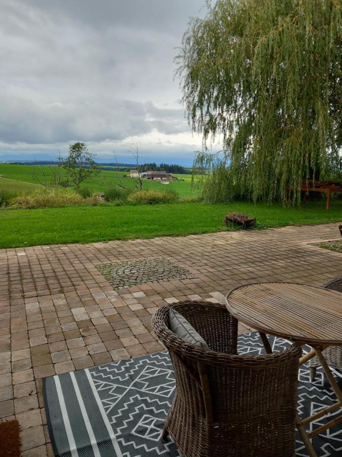 Les Abeilles Bed and Breakfast Romont Εξωτερικό φωτογραφία