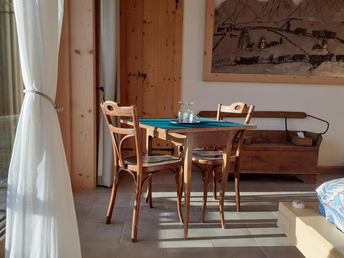 Les Abeilles Bed and Breakfast Romont Εξωτερικό φωτογραφία